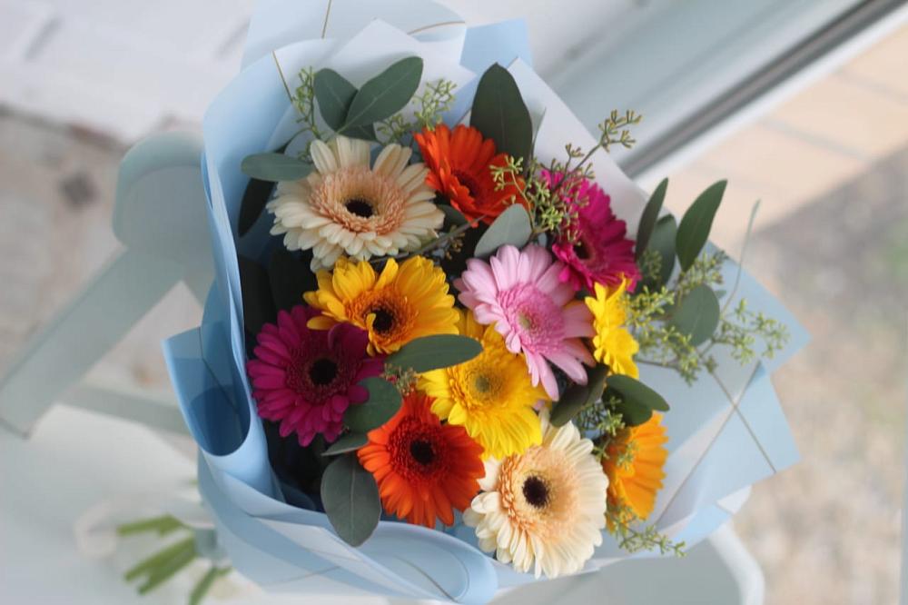 Букет цветов из: Герберы в Кокуй