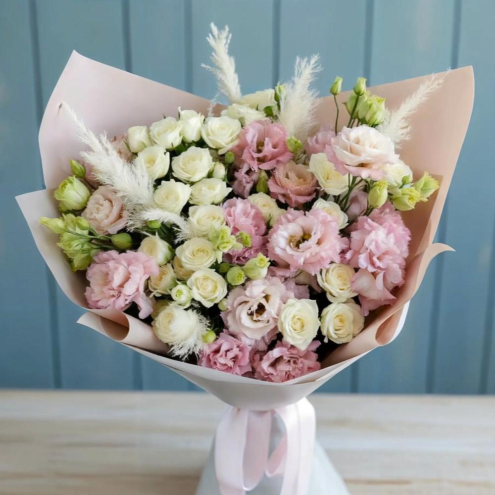 Букет цветов из: Альстромерии и Розы в Кокуй