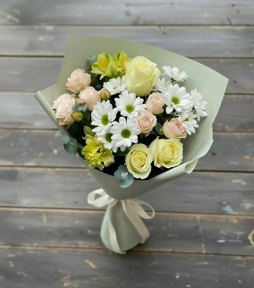 Букет цветов из: Альстромерии, Розы и Хризантемы в Кокуй
