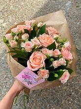 Букет цветов из:  Розы #REPLACE_PRED# Кокуй