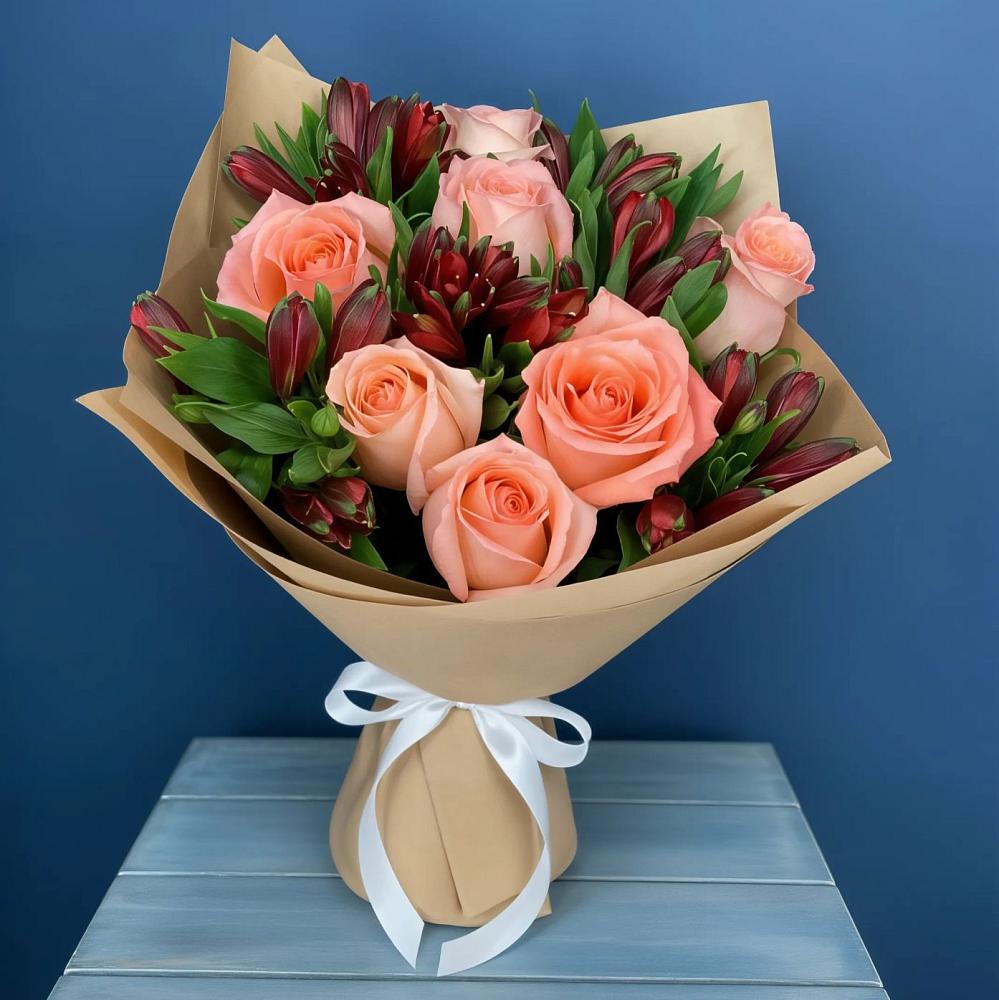 Букет цветов из: Розы и Альстромерии в Кокуй