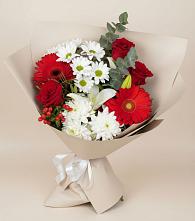 Букет цветов из:  Розы, Хризантемы, Герберы и Лилии в Кокуй