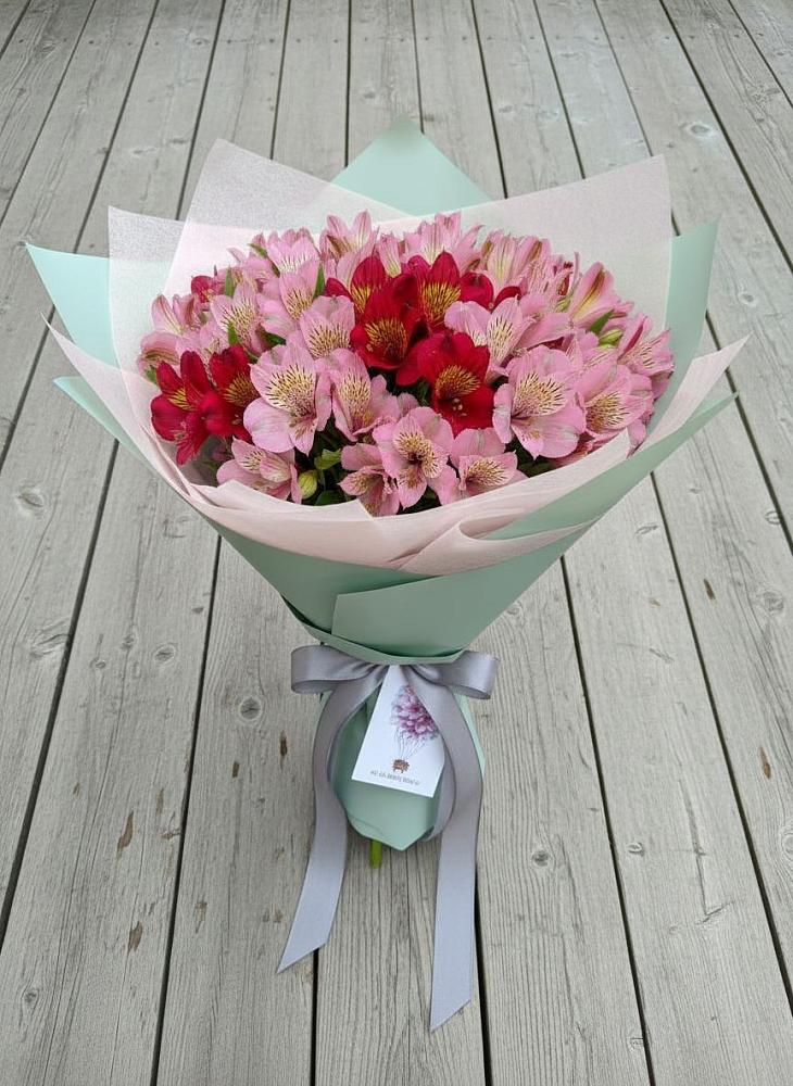 Букет цветов из: Альстромерии в Кокуй