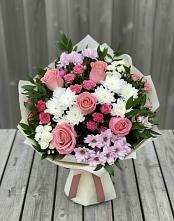 Букет цветов из:  Альстромерии, Гвоздики, Розы и Хризантемы в Кокуй