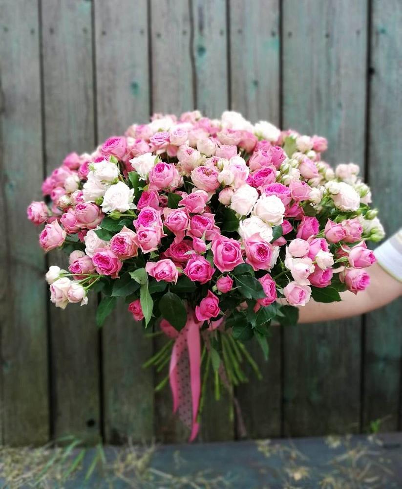 Букет Розовые кустовые розы Натали и Лав Лидия в Кокуй