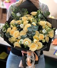 Букет цветов из:  Розы и Лизиантусы #REPLACE_PRED# Кокуй