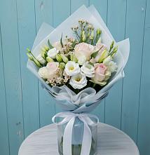Букет цветов из:  Розы и Лизиантусы в Кокуй