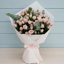 Букет цветов из:  Розы в Кокуй