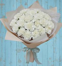 Букет цветов из:  Гвоздики в Кокуй