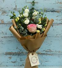 Букет цветов из:  Розы и Лизиантусы #REPLACE_PRED# Кокуй